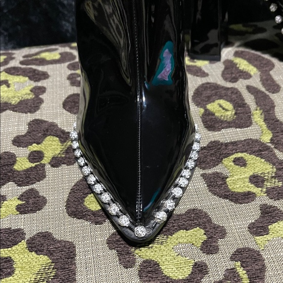 Steve Madden Black Heeled Boots with Rhinestone Trim - Picture 4 of 8
